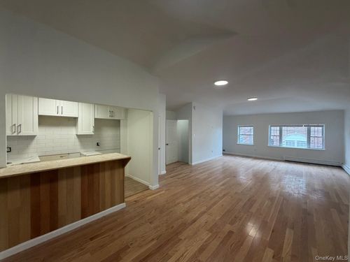 387 Jerome St, Brooklyn, NY, 11207-3817 | Card Image