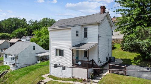 600 Scott St, Penn, PA, 15675-9708 | Card Image