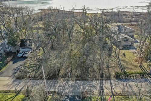 41016 N Ridge Cir, Antioch, IL, 60002-8860 | Card Image