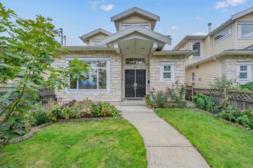 5464 Oakland St, Burnaby, BC, V5H1R8 | Card Image