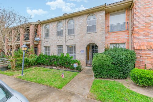 3362 Continental Dr, Missouri City, TX, 77459-2510 | Card Image