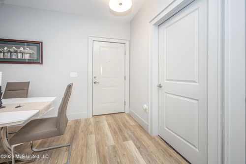 133-2501 Bienville Boulevard, Ocean Springs, MS, 39564 | Card Image