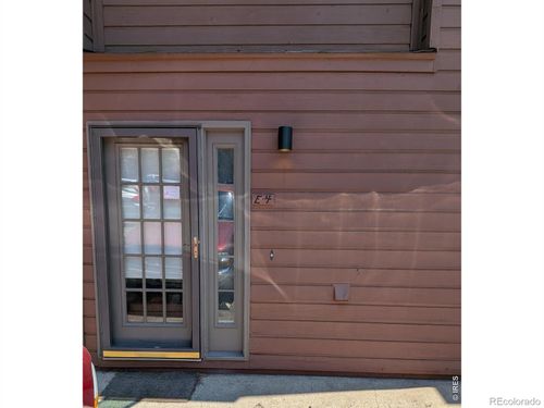4-1050 S Saint Vrain Ave, Estes Park, CO, 80517-7463 | Card Image