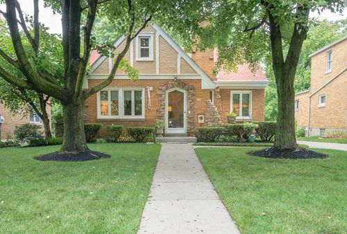 13 Leslie Ave, Ft Mitchell, KY, 41011-2630 | Card Image