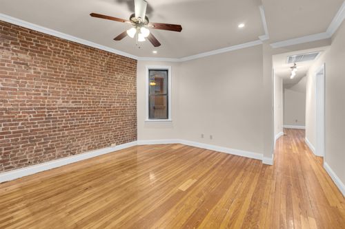 2r-312 Monastery Pl, Union City, NJ, 07087-4406 | Card Image