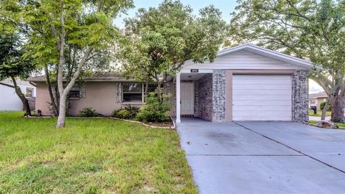 11241 Snyder Ave, PORT RICHEY, FL, 34668-2239 | Card Image