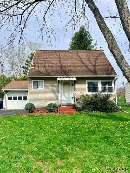 54 River St, Batavia, NY, 14020-2935 | Card Image