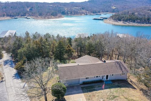 1 Greenbrier Dr, Kimberling City, MO, 65686-9685 | Card Image