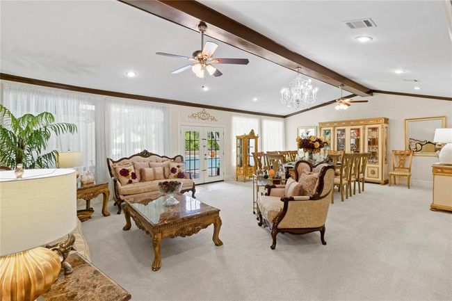 8220 Wateka Cir, House other with 4 bedrooms, 3 bathrooms and null parking in Houston TX | Image 11