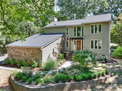 3023 Shallowood Ln, Charlotte, NC, 28277-9837 | Card Image