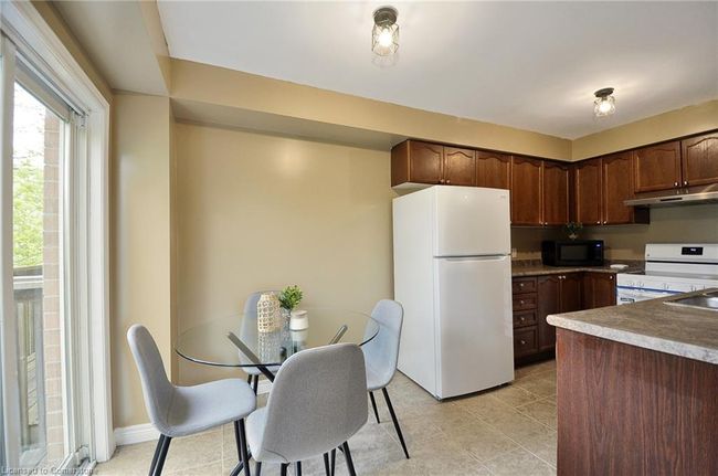 71 - 250 Ainslie St S, Townhouse with 3 bedrooms, 2 bathrooms and 2 parking in Cambridge ON | Image 12
