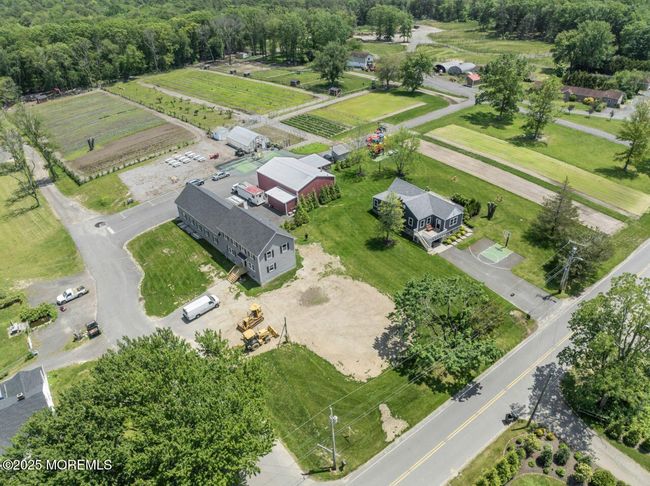553 Colts Neck Rd, House other with 3 bedrooms, 3 bathrooms and null parking in Farmingdale NJ | Image 9