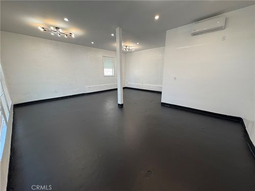 3012 E 7th St, Long Beach, CA, 90804-4901 | Card Image