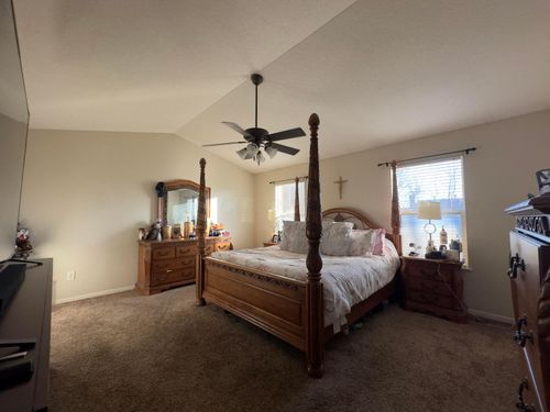 5714 Braymoore Dr, Galena, OH, 43021-9027 | Card Image