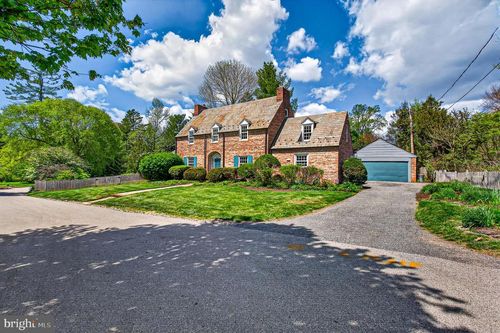 1104 Harriton Rd, BALTIMORE, MD, 21210-1218 | Card Image