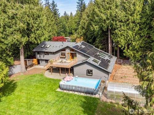 13717 46th Avenue W, Edmonds, WA, 98026 | Card Image