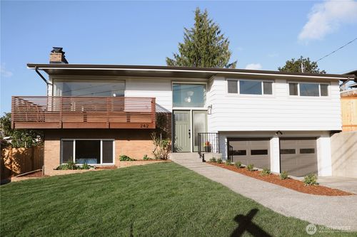 242 Sw 186th St, Normandy Park, WA, 98166-3958 | Card Image