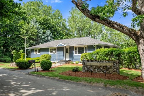 12 Ruby Rd, Saugus, MA, 01906-3922 | Card Image