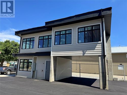 704 Cliff Ave, Enderby, BC, V0E1V0 | Card Image