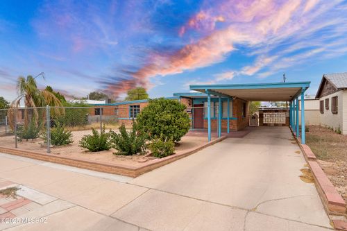 3013 E 21st St, Tucson, AZ, 85716-5734 | Card Image