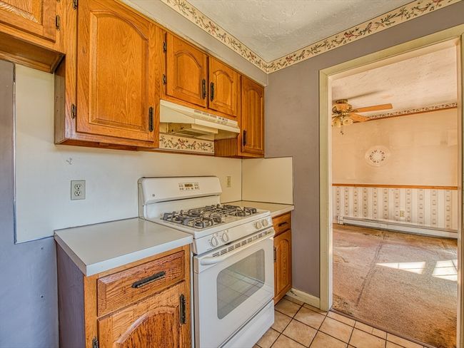 APT-4-5 - 489 Turnpike St, Condo with 2 bedrooms, 2 bathrooms and 2 parking in South Easton MA | Image 9