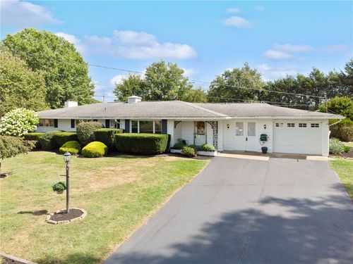 126 Park Dr, Delmont, PA, 15626-1232 | Card Image