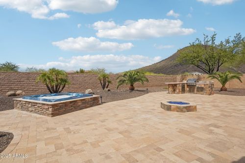 12750 W Calle De Pompas, Peoria, AZ, 85383-5056 | Card Image