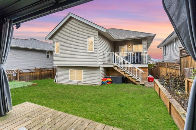 46458 Armstrong Place, House other with 4 bedrooms, 2 bathrooms and 4 parking in Chilliwack BC | Image 2