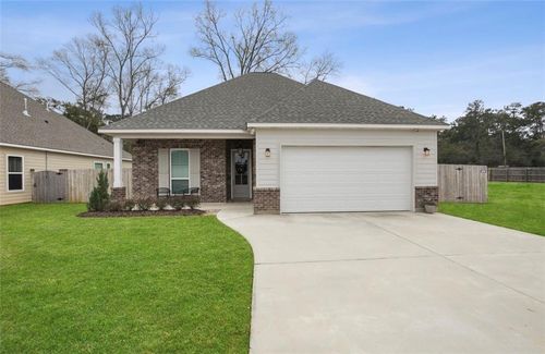 4064 Monarch Ln, Covington, LA, 70433-5987 | Card Image