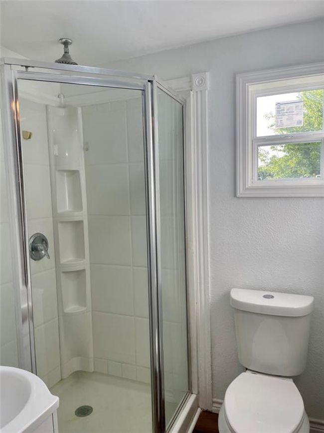 717 W Brazos St, House other with 3 bedrooms, 2 bathrooms and null parking in Freeport TX | Image 15