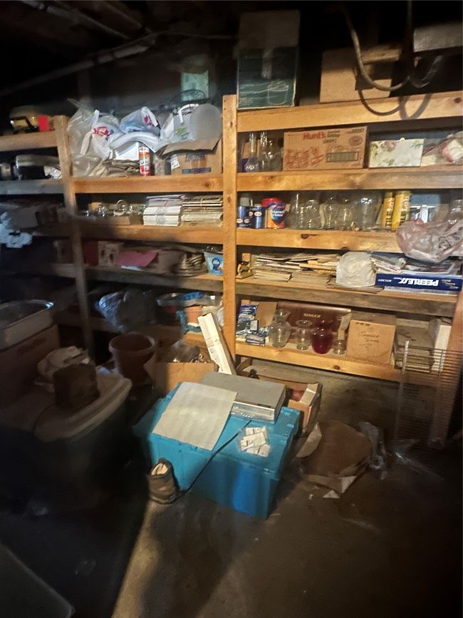 View of storage room | Image 17
