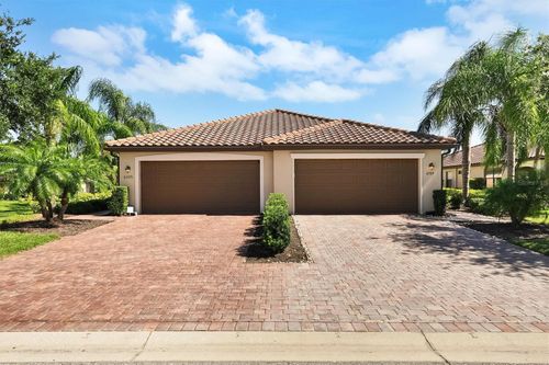 6509 Candlestick Dr, BRADENTON, FL, 34212-3320 | Card Image