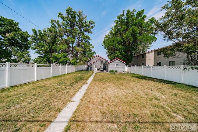 462 Ne Main St, House other with 4 bedrooms, 2 bathrooms and 1 parking in Blackfoot ID | Image 36