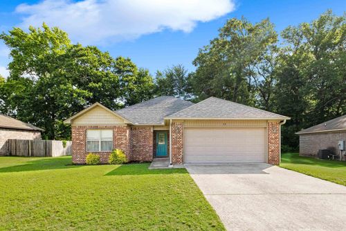 29 Trinity Dr, Cabot, AR, 72023-7690 | Card Image