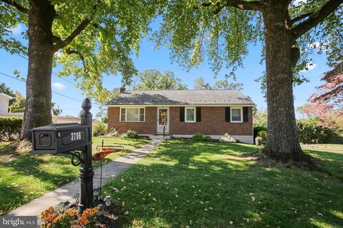 3706 Rosewood Ave, READING, PA, 19605-1330 | Card Image