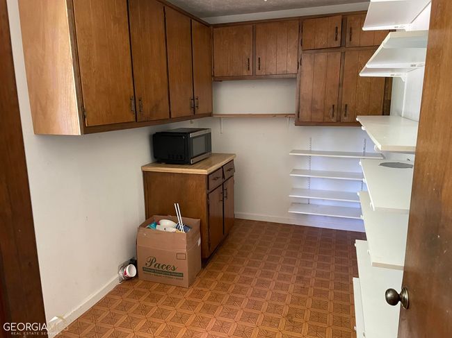 2537 E Atlanta Rd, Home with 3 bedrooms, 2 bathrooms and null parking in stockbridge GA | Image 10
