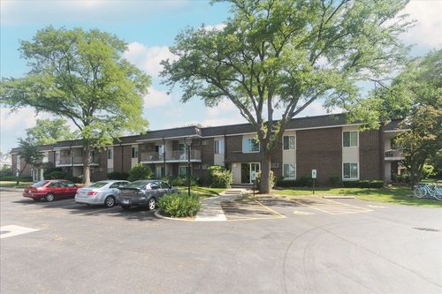 apt-107-974 Thornton Ln, Buffalo Grove, IL, 60089-4247 | Card Image