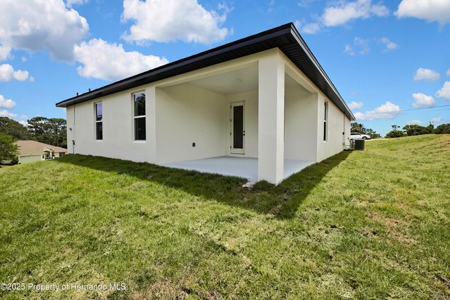 9739 Loretto St, House other with 4 bedrooms, 3 bathrooms and null parking in SPRING HILL FL | Image 45