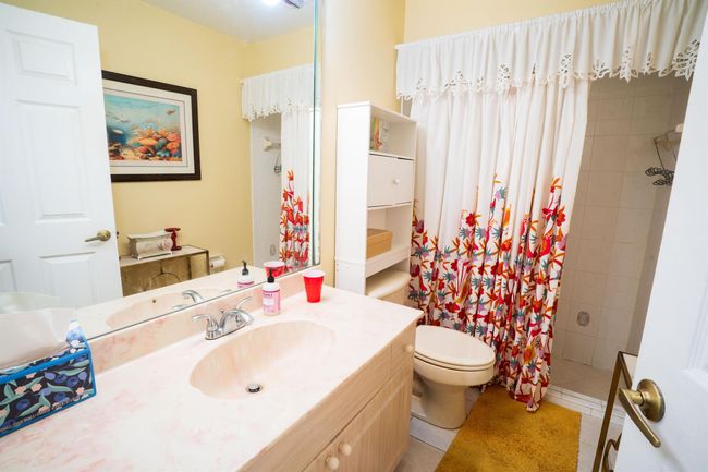 165 Cypress Trce, House other with 4 bedrooms, 3 bathrooms and null parking in Royal Palm Beach FL | Image 41
