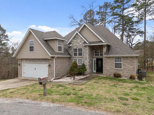2 Feltwell Ln, Bella Vista, AR, 72714-1805 | Card Image