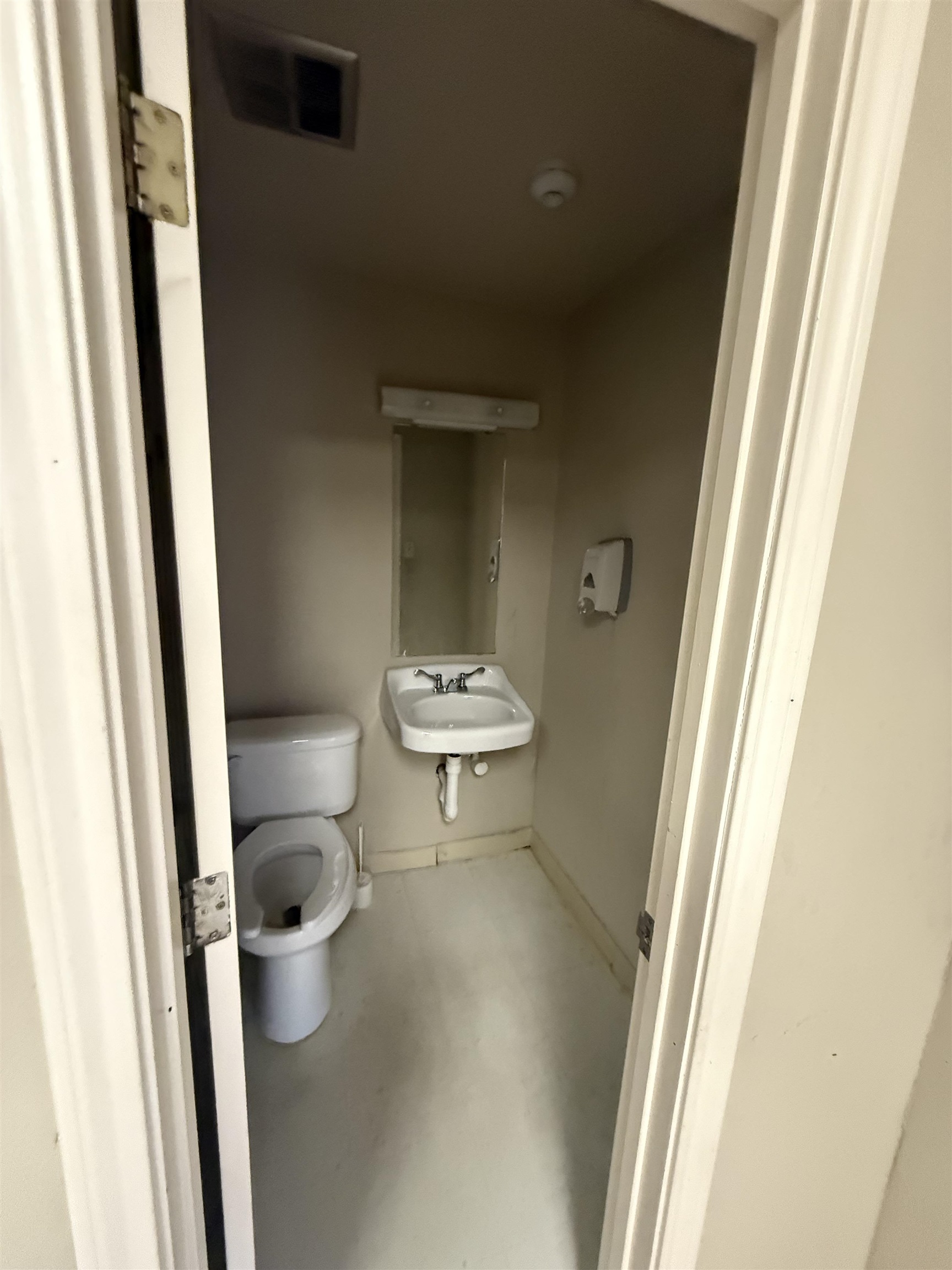 Commercial Lease in Beaumont 3