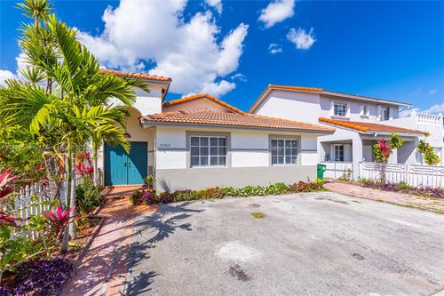 12362 Nw 98th Pl, Hialeah Gardens, FL, 33018-2960 | Card Image