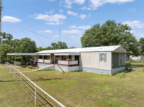 755 Pelton Rd, Ratliff City, OK, 73481-8064 | Card Image