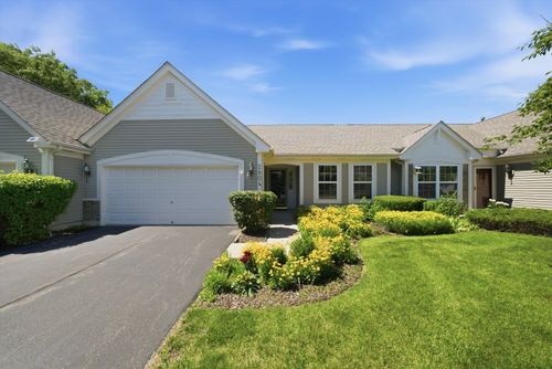 2804 N Southern Hills Dr, Wadsworth, IL, 60083-9291 | Card Image