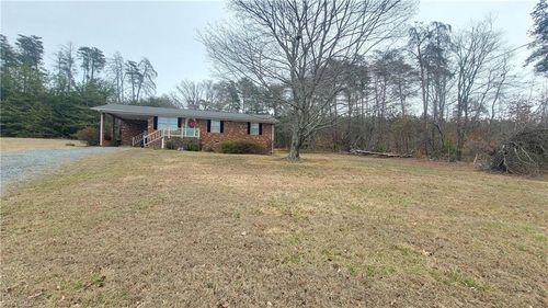 2387 Ashley Loop, Reidsville, NC, 27320 | Card Image