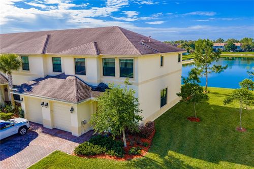 9848 E Villa Circle, Vero Beach, FL, 32966 | Card Image