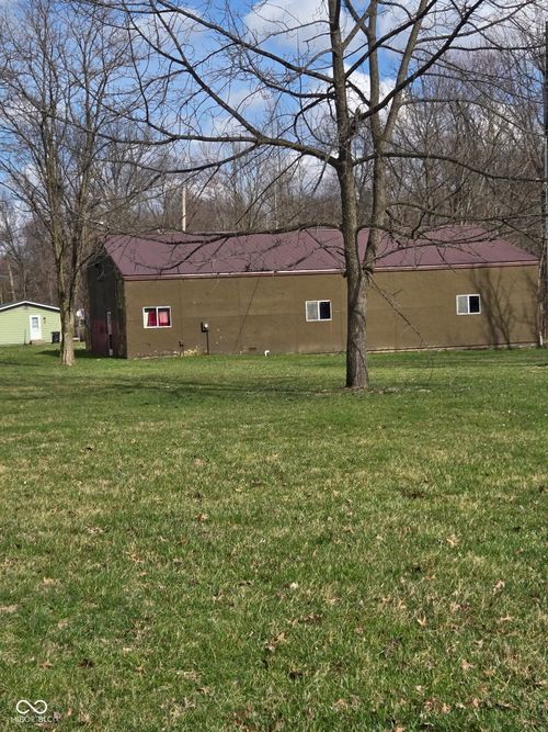 5390 N Clay St, Butlerville, IN, 47223-9449 | Card Image