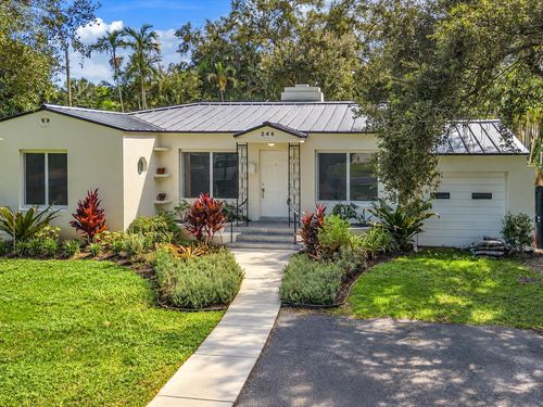 246 Ne 103rd St, Miami Shores, FL, 33138-2431 | Card Image