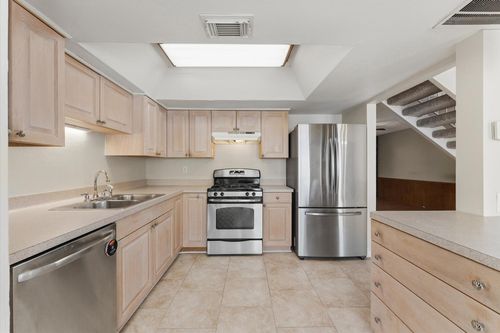 328-10556 Hammerly Blvd, Houston, TX, 77043-2504 | Card Image