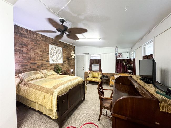 1001 N Avenue H, House other with 3 bedrooms, 3 bathrooms and null parking in Haskell TX | Image 20